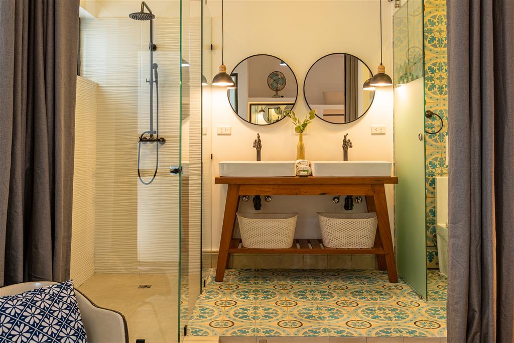 Executive Room - 1