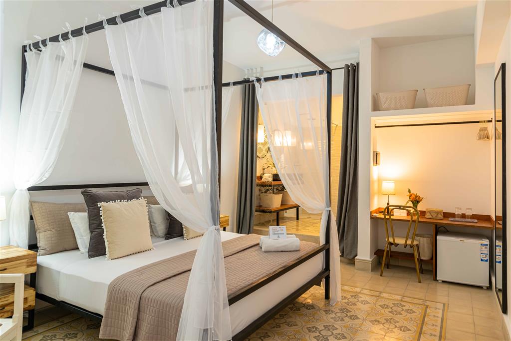 Executive Room - 5