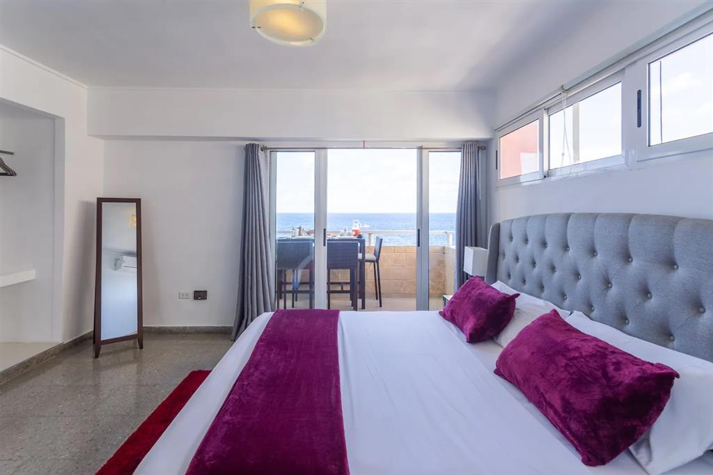 Executive Room - 4