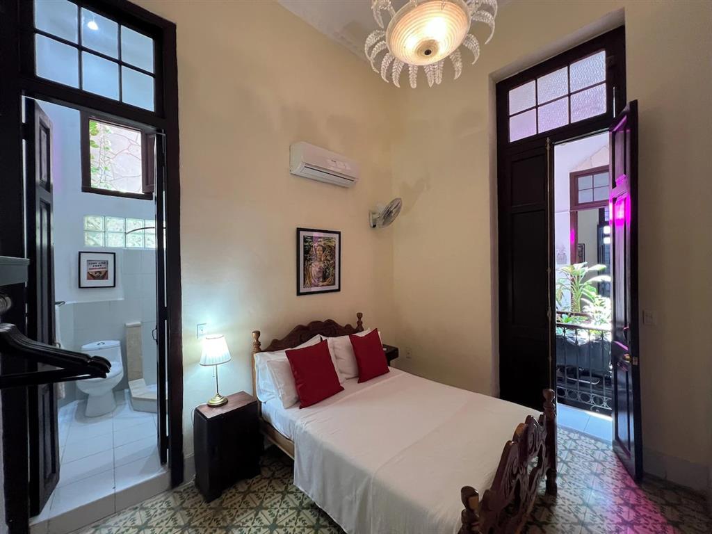 Executive Room - 4