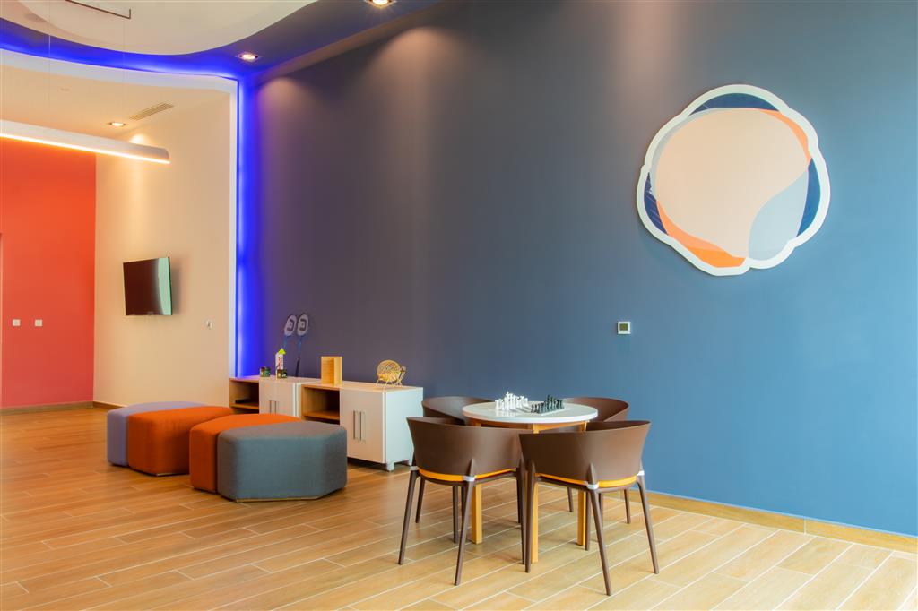 Executive Room - 14