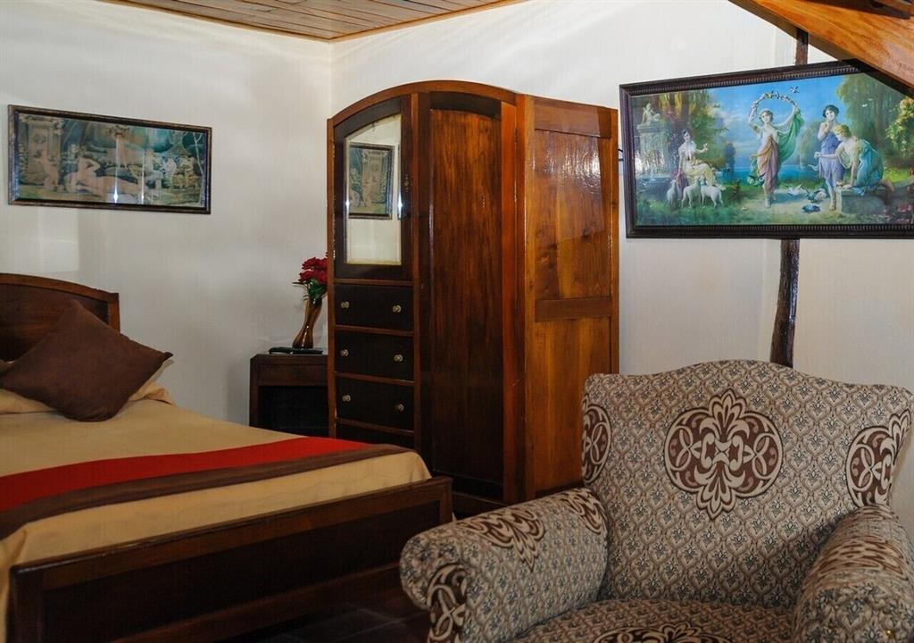Executive Room - 8