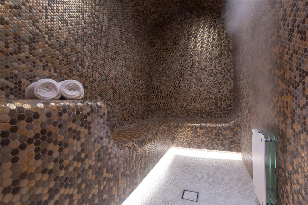 Executive Room - 10