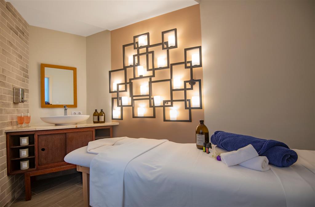 Executive Room - 6